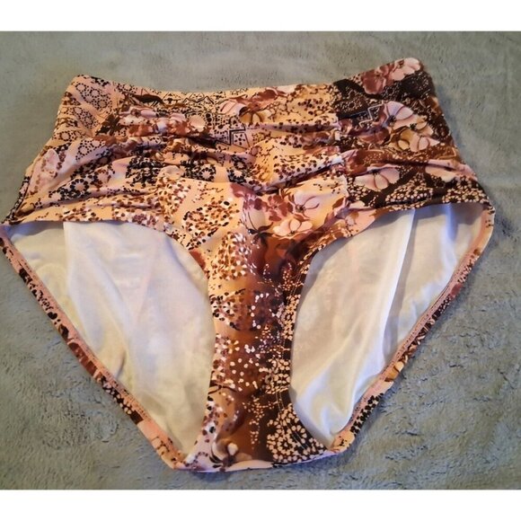 Torrid womens Red and Cream Floral print High Waist Swim Bottoms size 0 Large - Picture 1 of 3